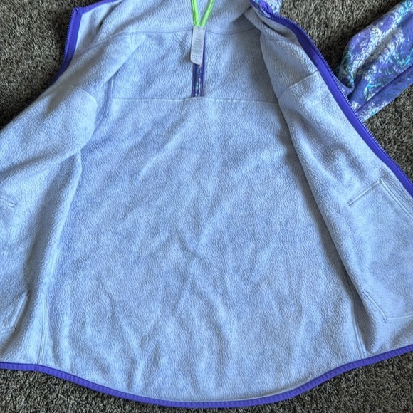 Ivivva by Lululemon Girls Zip Up Hoodie Purple Thumb Holes And Hood Size 14 - Picture 6 of 9